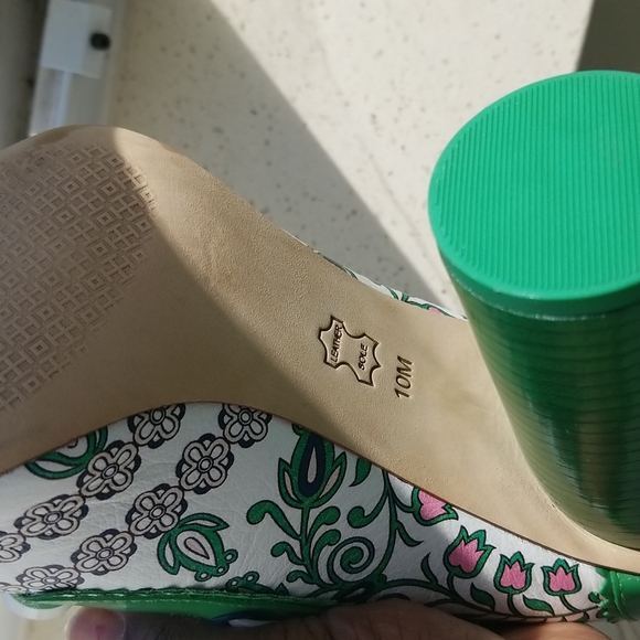 XSOLDX🌻HOST PICK🎉🌻 Tory Burch Garden Party Pumps - Picture 7 of 7